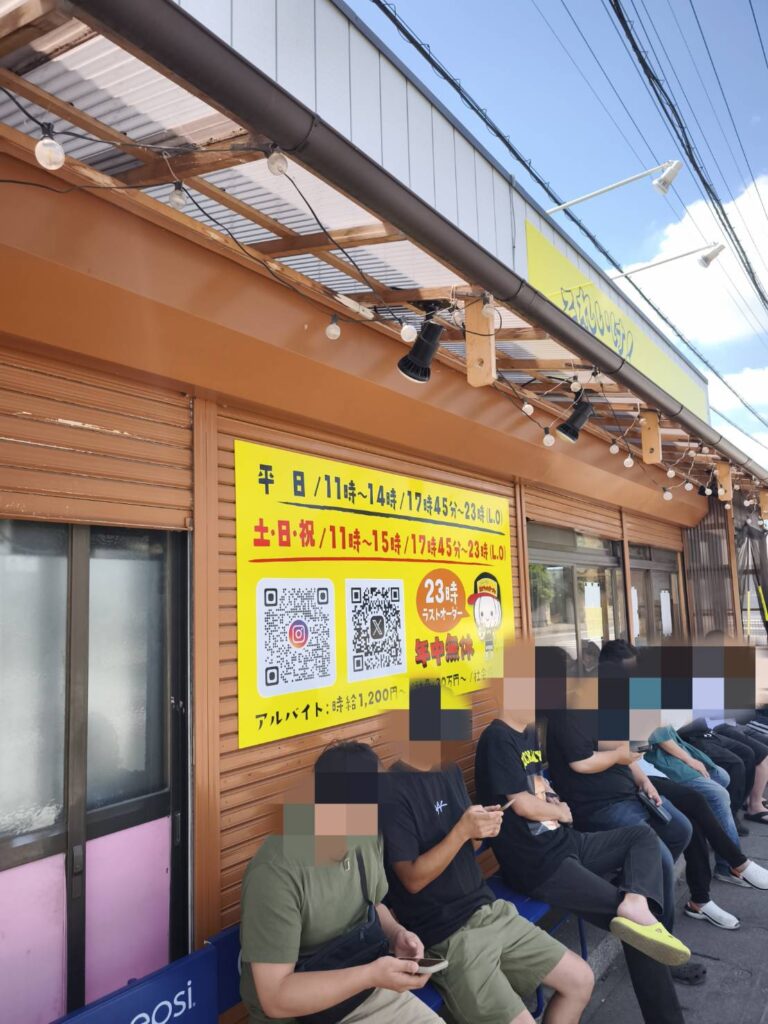 それいけ!たかちゃんラーメン古河本店の行列