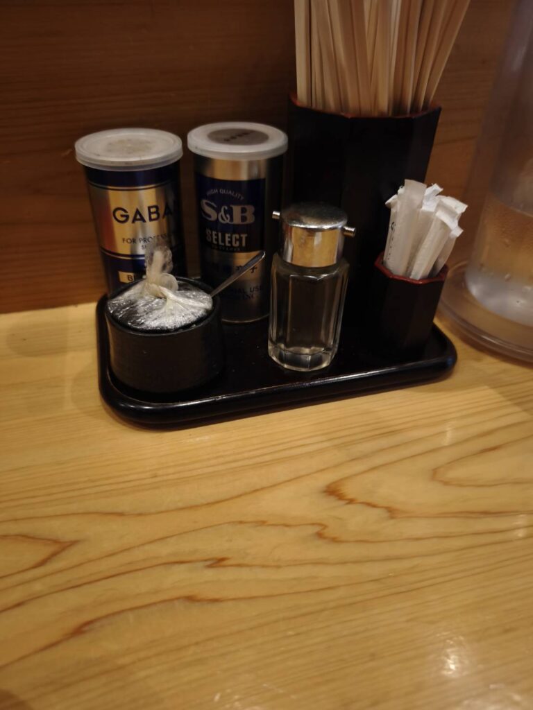 大宮 蕾 本家の卓上調味料