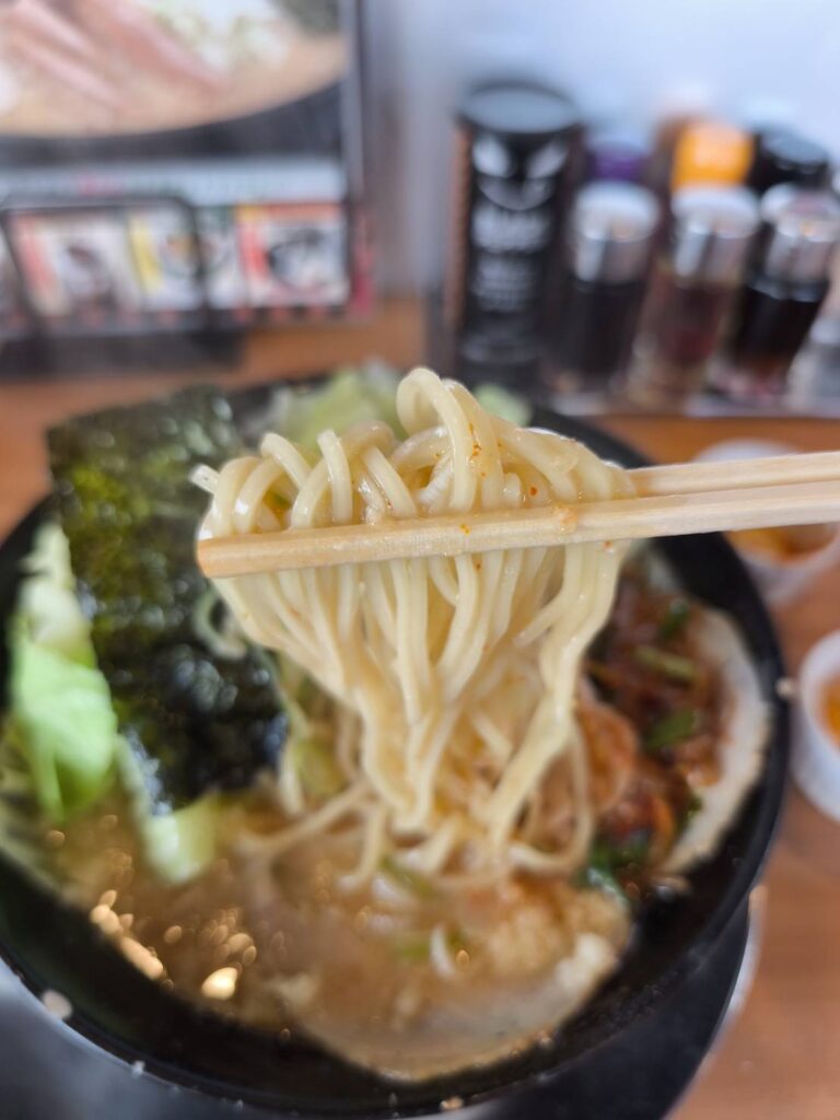 らあめん花月嵐 上尾原市店の味噌ラーメン麺リフト