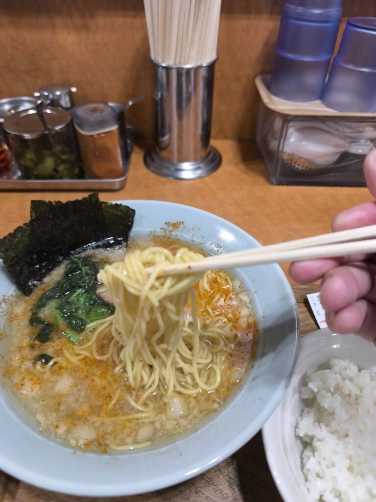 ラーメンショップ大門・福大亭の朝ラーメン麺リフト