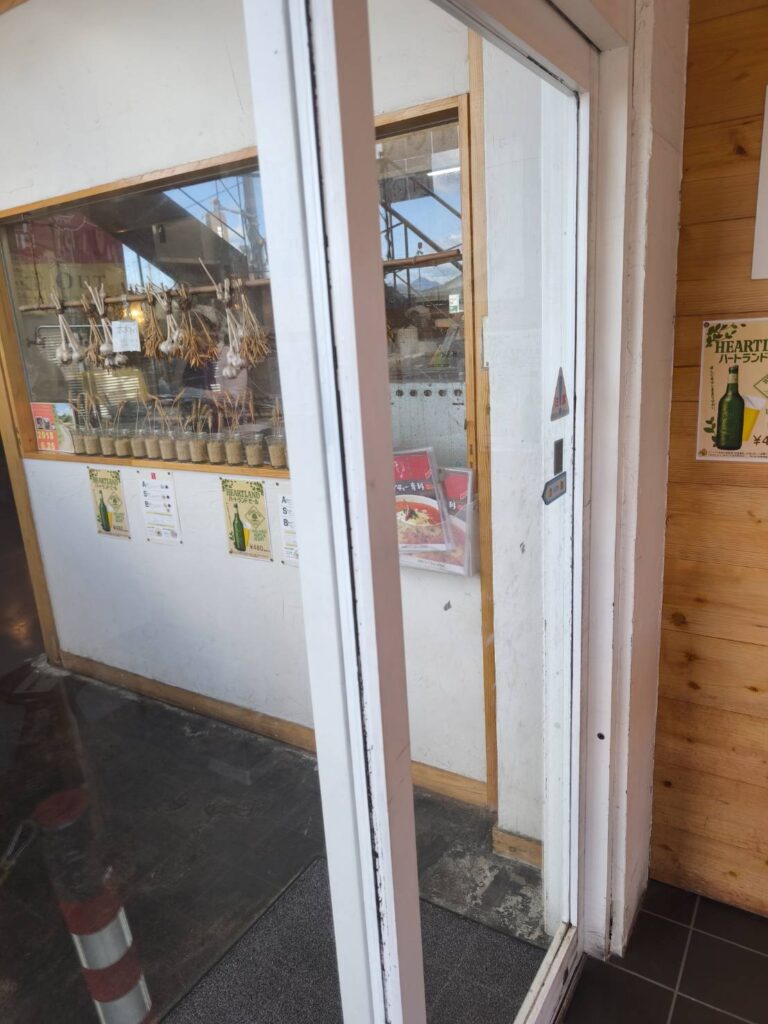 スパゲッティー専科 はらっぱ 本店の入口1