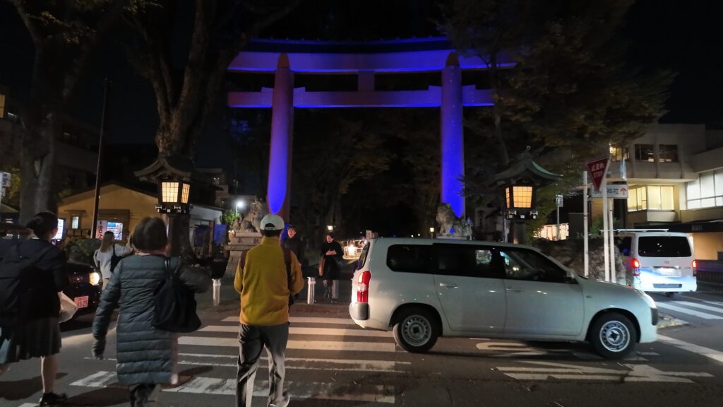 氷川神社プロジェクションマッピング二の鳥居