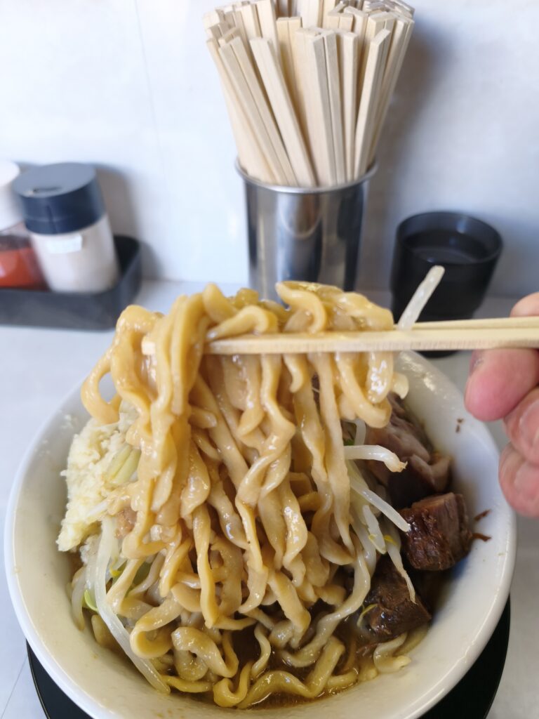 ラーメン豚ヒロの麺リフト