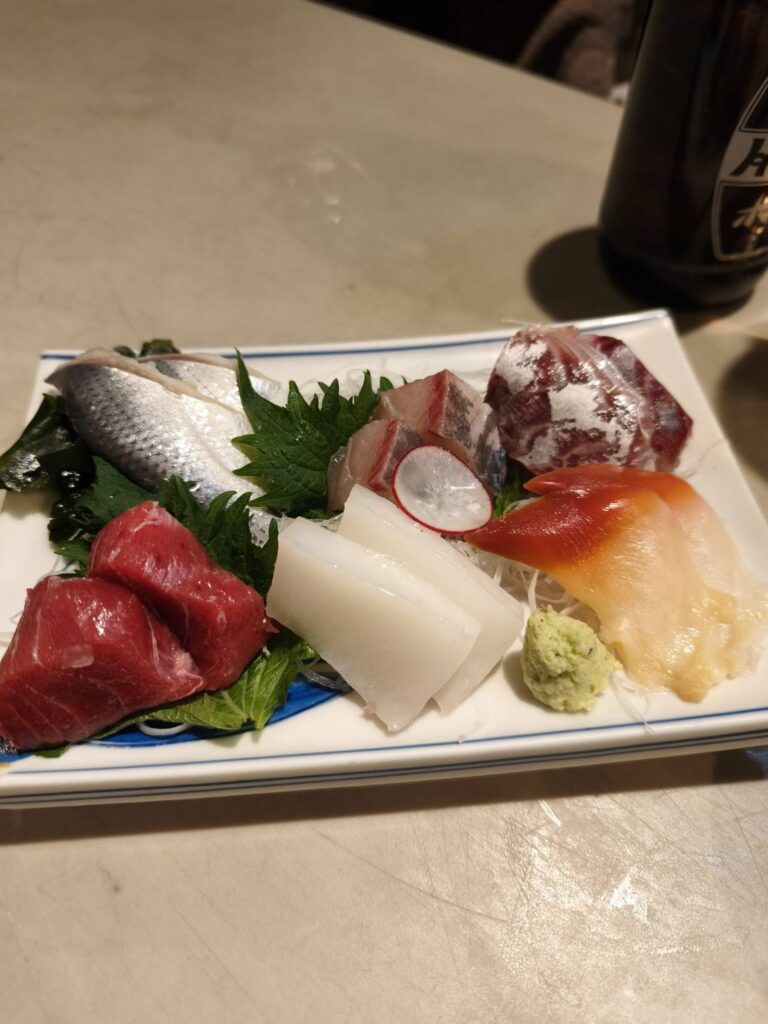 阿佐ヶ谷 居酒屋 越川の刺身盛り合わせ
