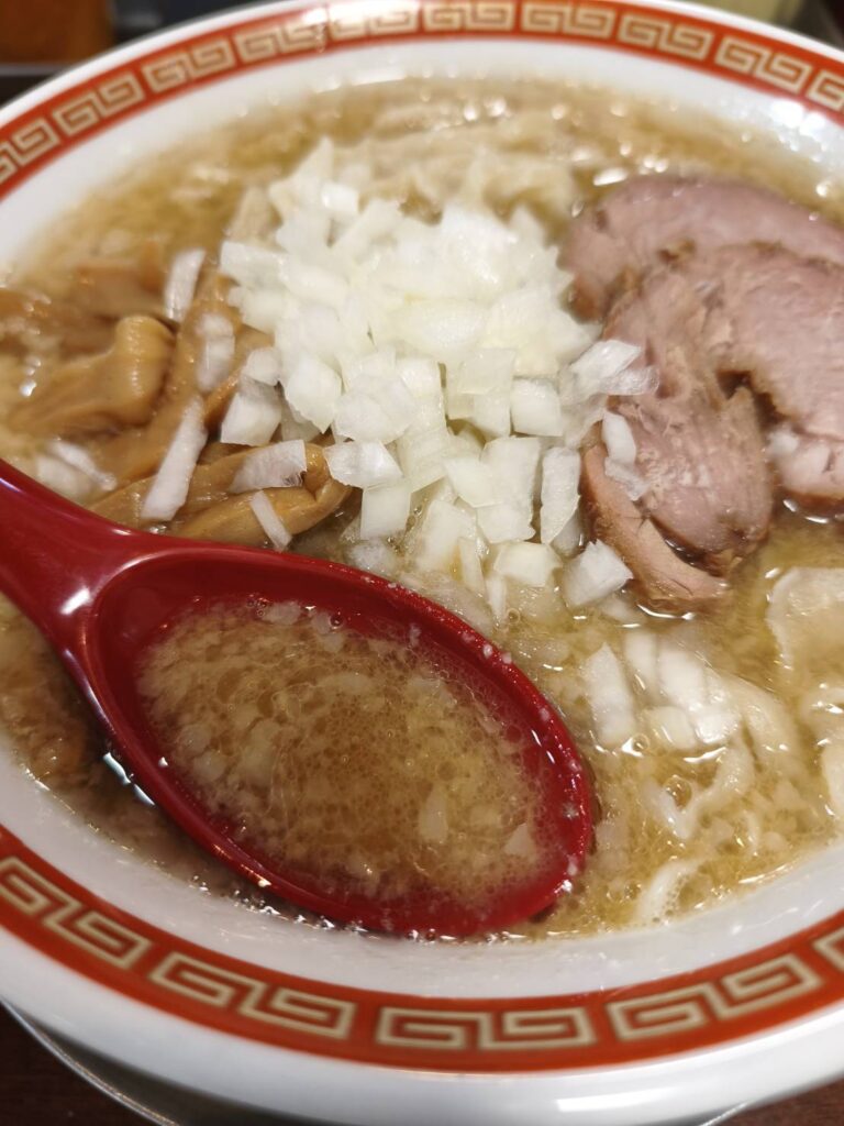 ぎと家 武里本店の味噌そばスープ